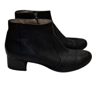 Dansko Black Leather Ankle Boots Women's Size 40= 9.5-10